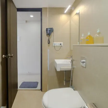 Zen Private 3Bhk In Bandra * Mumbai
