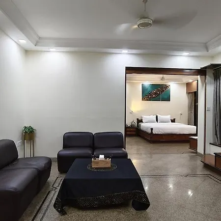 Bachis Nest Stylish 3bh Heritage Vibe Apartment *