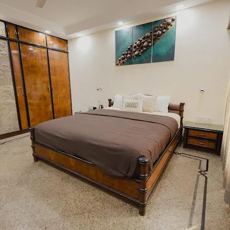 Apartment Bachis Nest Luxury 5bhk With Lawn And Terrace Mumbai