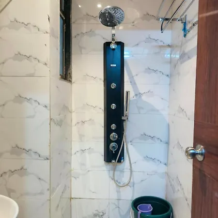 Apartment Iss 506 Private With Balcony Andheri West *