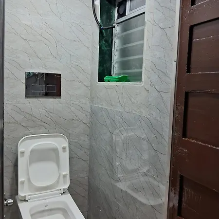 Gamma Business Men Ac Near Airport & Bkc Apartment *