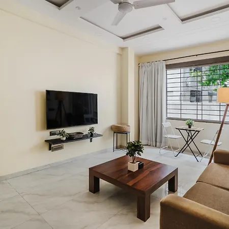 Apartment Oak 1bhk In Bandra W By Squareone Mumbai