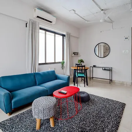 Quirky 1bhk In Bandra W By Square One