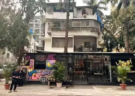 Spacious 1 Bed 2 Bath Bandra Balcony Wifi Mumbai