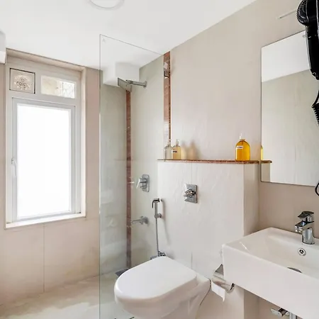 Apartment Tao Private 3bhk In Bandra *