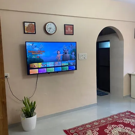 Cozy Fully-furnished In Powai Apartment