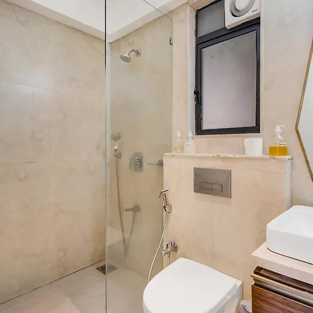 Capri Modern In Secure Bkc Complex W Wi-fi *
