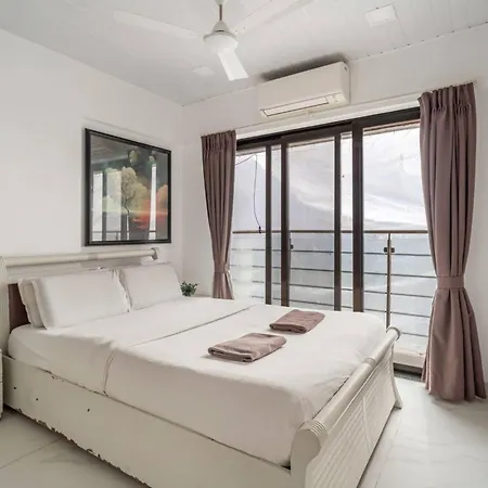 Apartment Athena Elegant 2bhk In Khar Gated Connected
