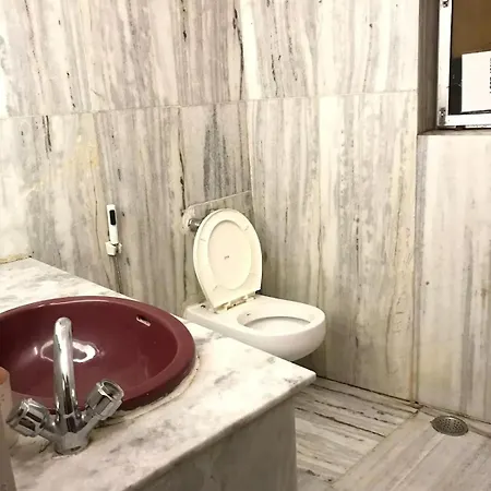 Annapurna Apple -4 Kitchen * Mumbai