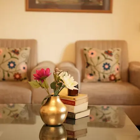 Apartment Prabhat
