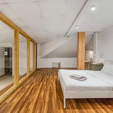 Apartment Glass House 1bhk In Khar W By Square One