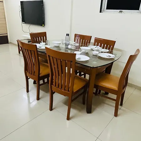 2bhk Beside Hiranandini-star Homes Powai Apartment