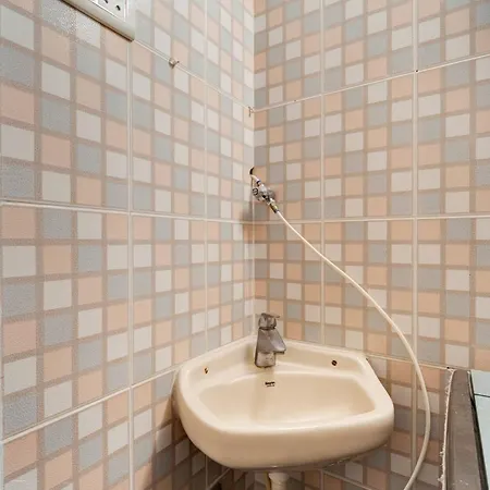 Apartment Aleo: Private 1 Bhk In Charming *