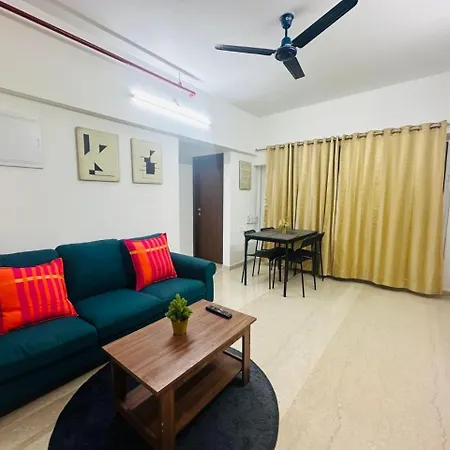 2bhk Service In Malad By Florastays Apartment