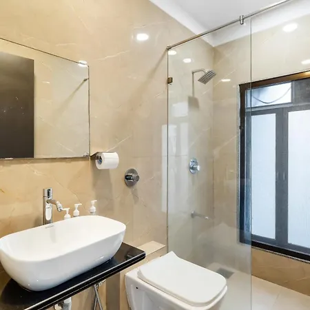 Mezzo Pvt 3bhk In Bandra By Square One Apartment Mumbai
