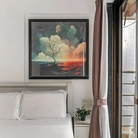 Athena Elegant 2bhk In Khar Gated Connected * Mumbai