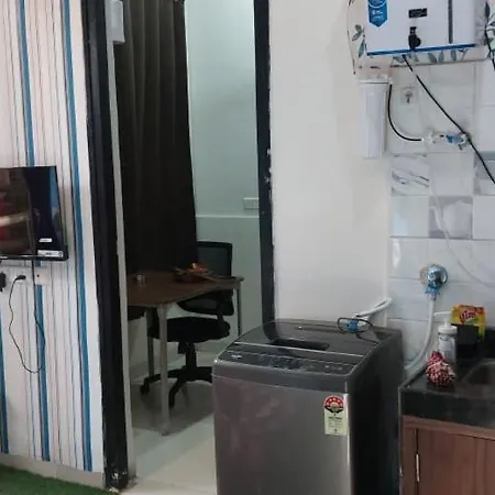 Iss 506 Private With Balcony Andheri West Apartment Mumbai