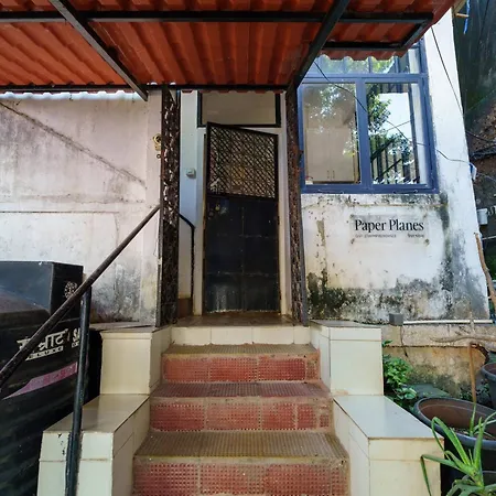 Apartment 48b Stylish 1bhk Khar With Swing Mumbai