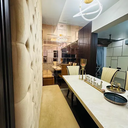 Rahul's Retreat Jacuzzi Apartment Mumbai
