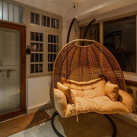 Apartment 48b Stylish 1bhk Khar With Swing *
