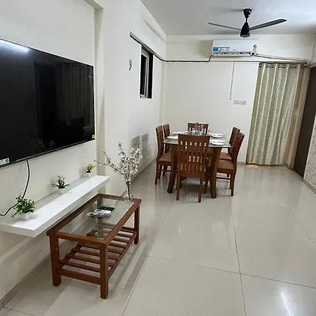 Apartment 2bhk Flat Near Hiranandini Powai- Star Homes
