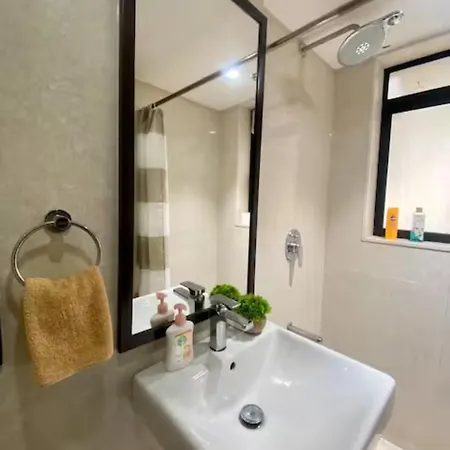 Apartment Connekthomes - Luxurious Modern Bliss In Bandra - 6br Mumbai