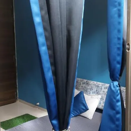 Iss 506 Private With Balcony Andheri West Apartment