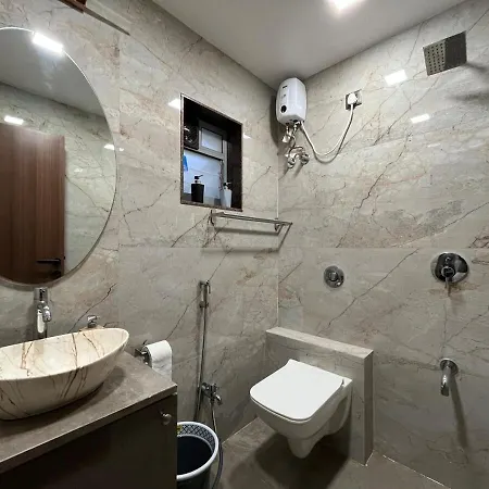 Ocean Whisper - 2 Mins From Kokilaben Hospital * Mumbai