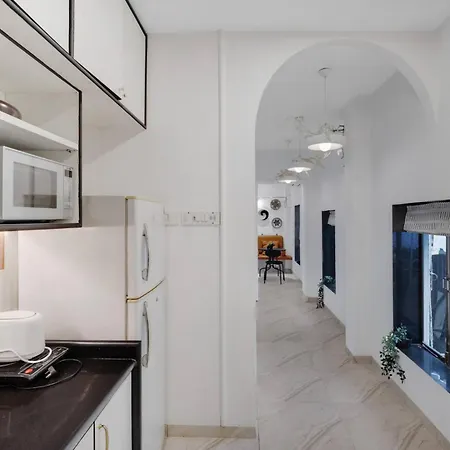 Aleo: Private 1 Bhk In Charming Mumbai
