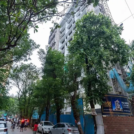 Evara 1bhk In Khar W By Square One Apartment