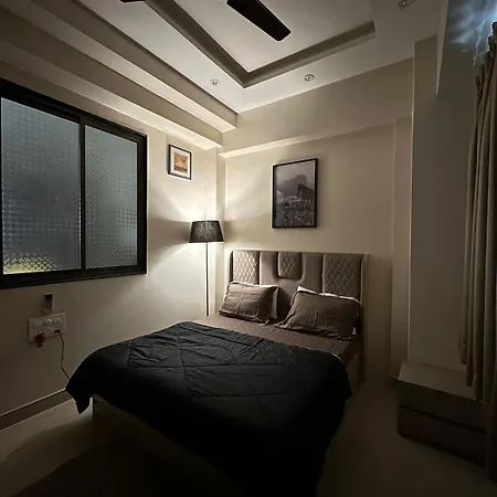Enchante - 15 Mins From Lilavati & Nanavati * Mumbai