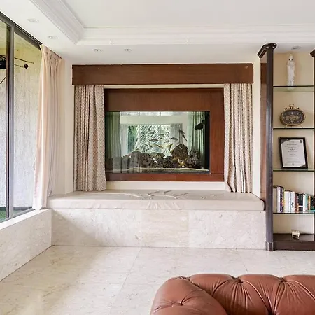 Apartment Bachis Nest Luxury 5bhk With Lawn And Terrace