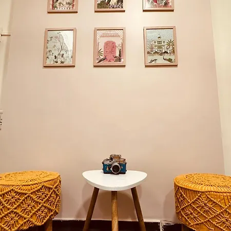 Apartment Rahuls - Near Kokilaben