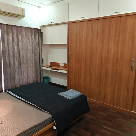 Apartment The Crest Bkc *