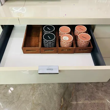Rahul's Retreat Jacuzzi