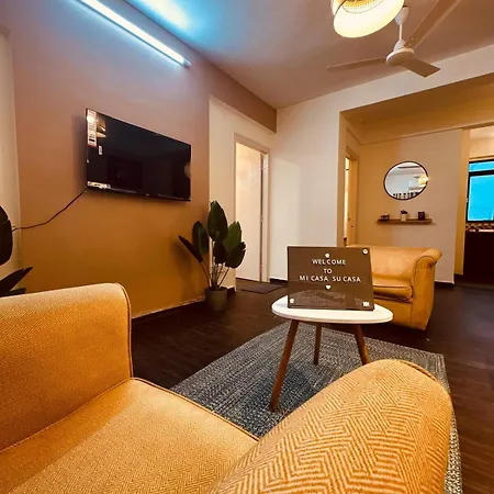 Apartment Rahuls - Near Kokilaben Mumbai
