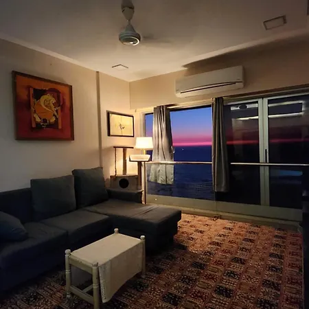 Apartment Ocean 360 Sea Facing Apartment- 1401