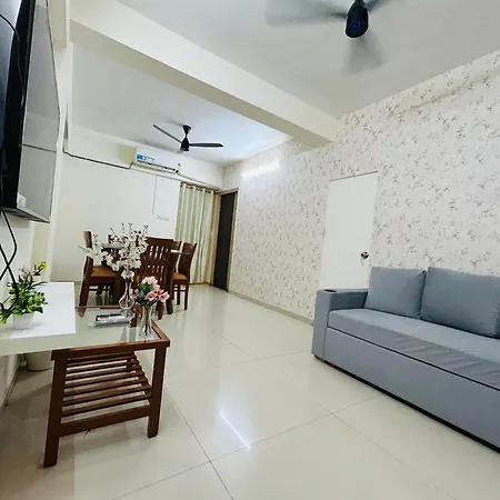 2bhk Beside Hiranandini-star Homes Powai Apartment Mumbai