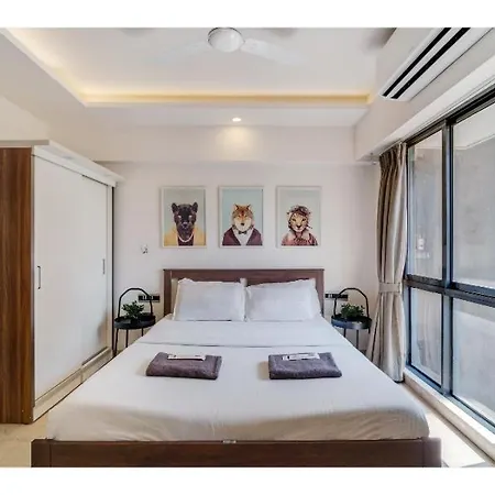 Ov Premium Near Bkc By Square One Apartment Mumbai