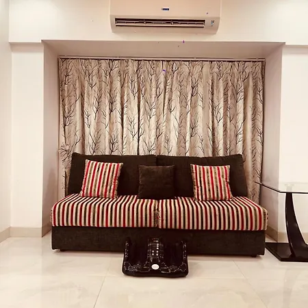 Apartment The Hidden Bliss - Near Nesco *