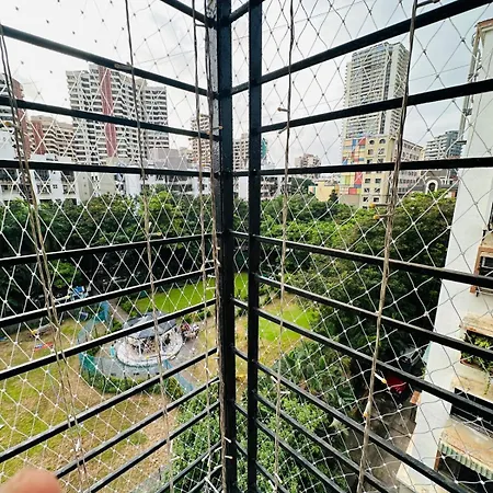 The Hidden Bliss - Near Nesco Apartment *