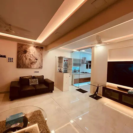 The Hidden Bliss - Near Nesco Apartment Mumbai