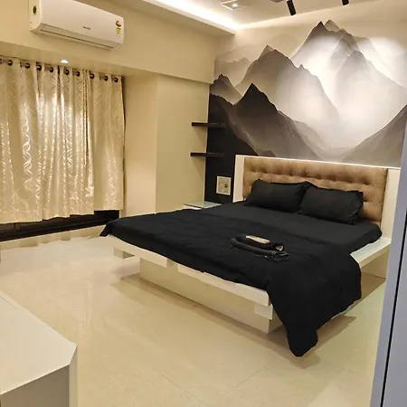 The Royal Abode *