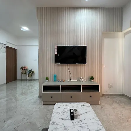 Rahuls Oasis Apartment *