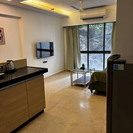Apartment Ov Premium Near Bkc By Square One Mumbai