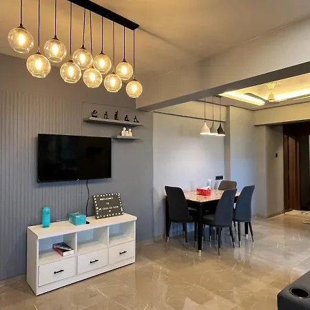 Apartment Ocean Whisper - 2 Mins From Kokilaben Hospital