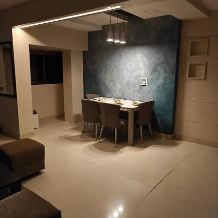 The Royal Abode * Mumbai