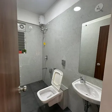 Rahuls Oasis Apartment *