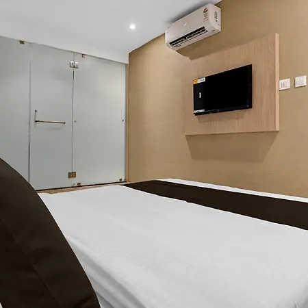 O Anika Residency Hotel 2*