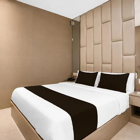Hotel O Anika Residency Mumbai